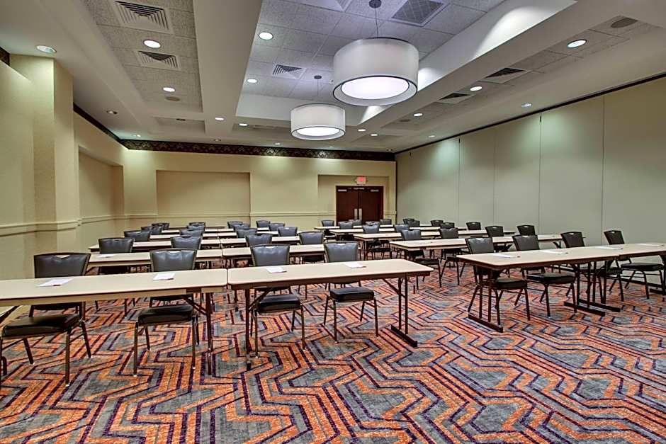 Drury Inn & Suites Findlay