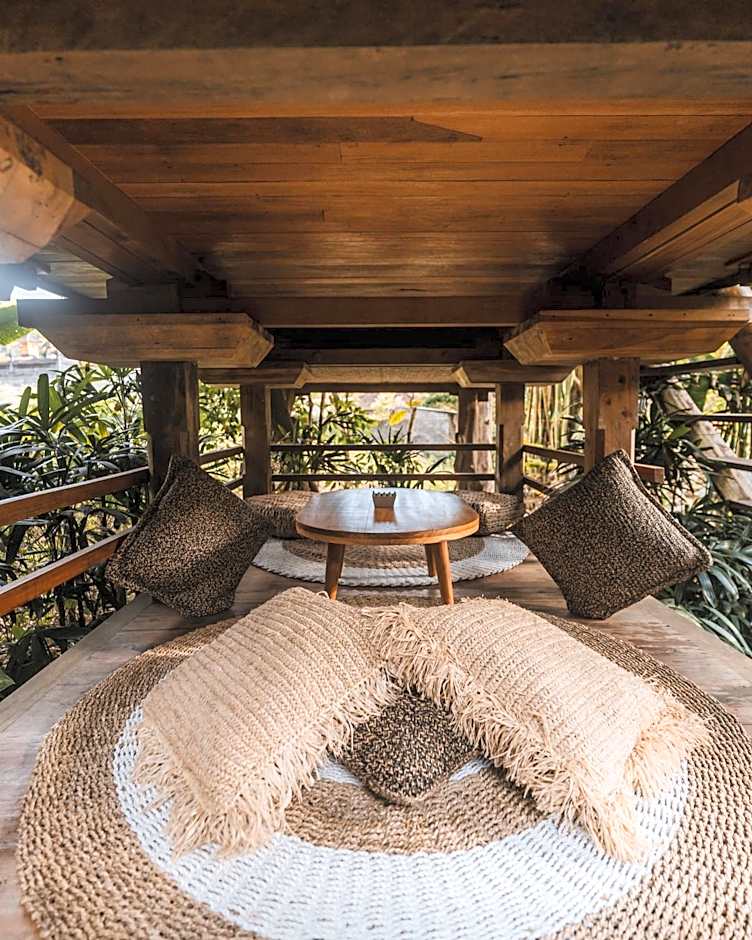 Roots Tree House
