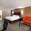 Days Inn & Suites by Wyndham Tyler