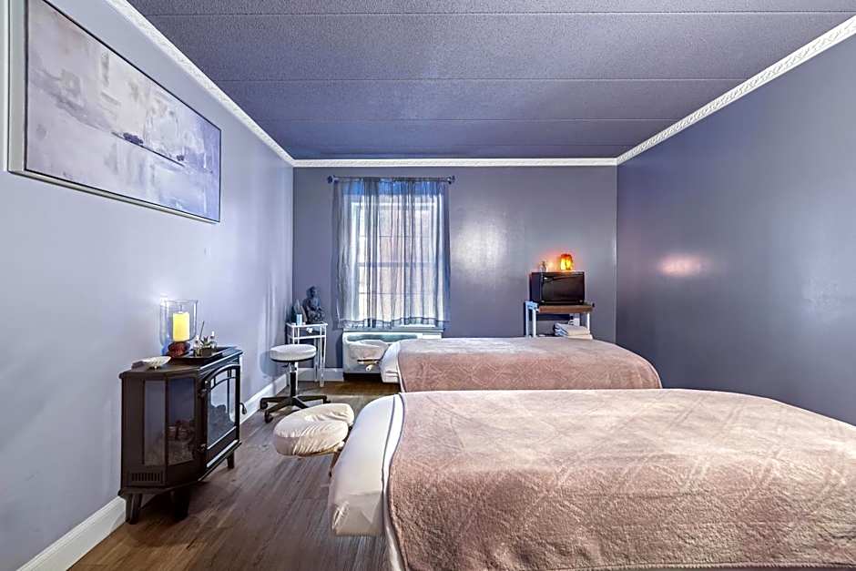 John Carver Inn & Spa