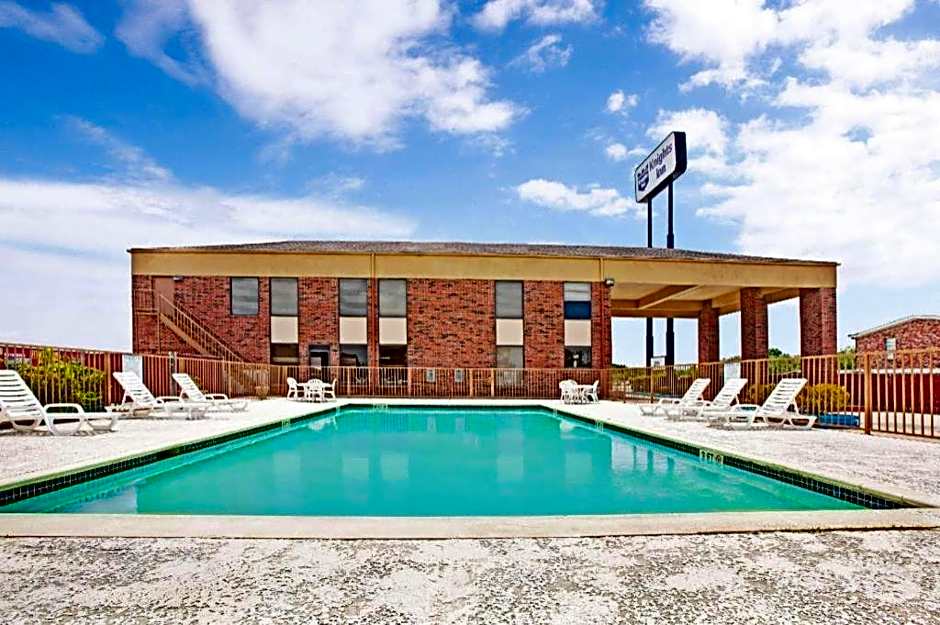 Knights Inn South Houston