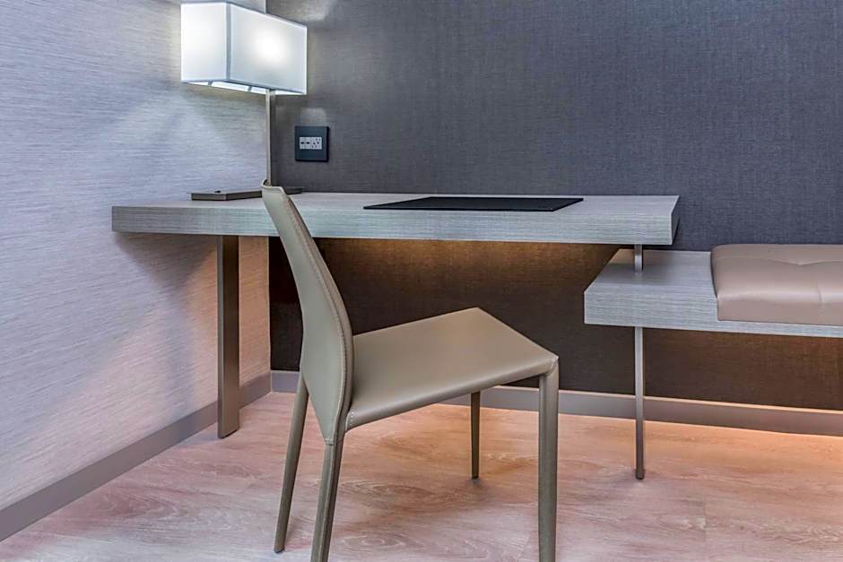 AC Hotel by Marriott Charlotte City Center