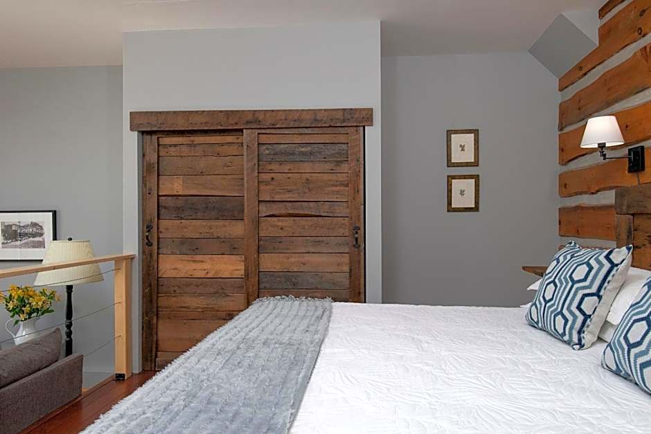 The Lodge at Moosehead Lake