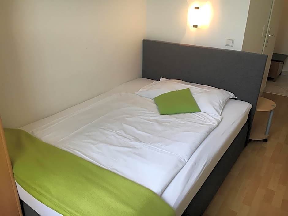 Pension Ani-Falstaff