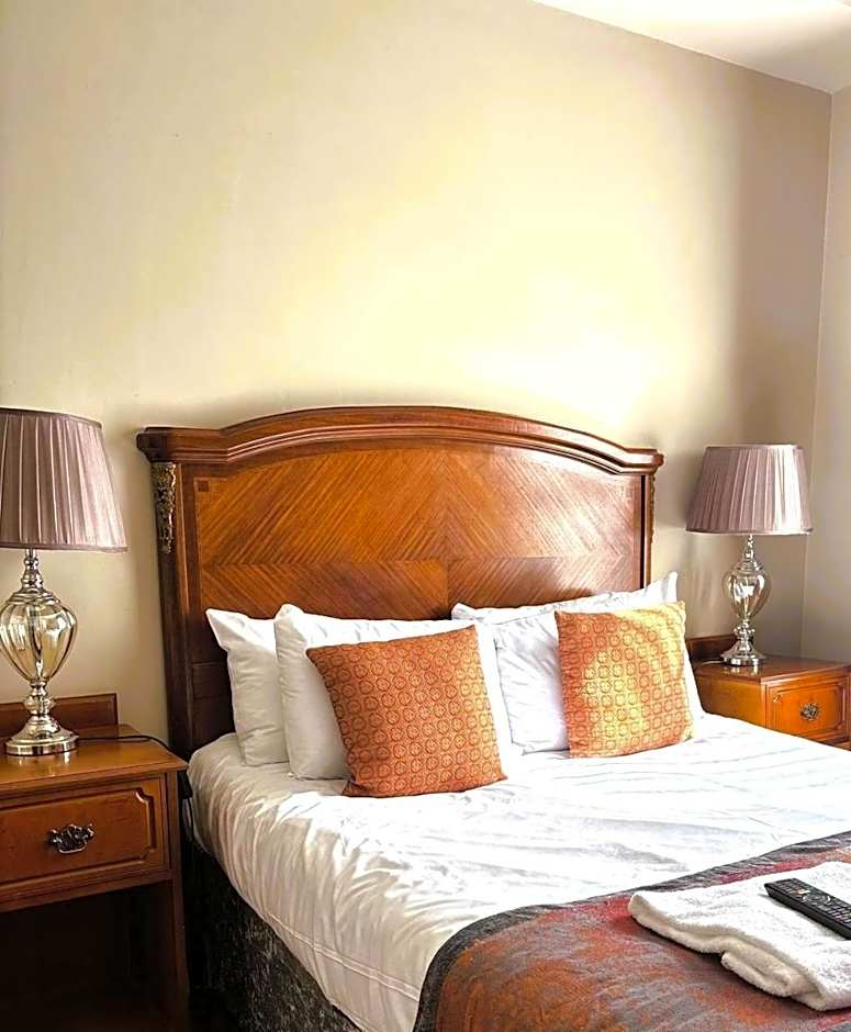 The Atherstone Red Lion Hotel