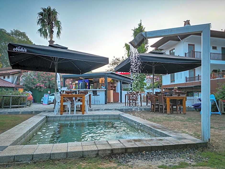 Akyaka Nehir Butik Otel