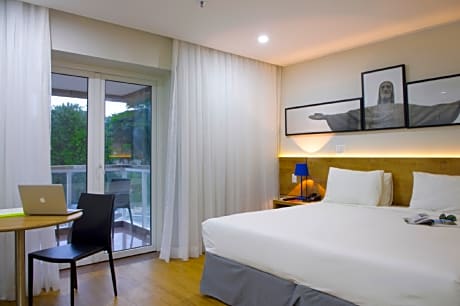 Luxury Room With Balcony