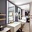 Hotel Fort Des Moines, Curio Collection by Hilton