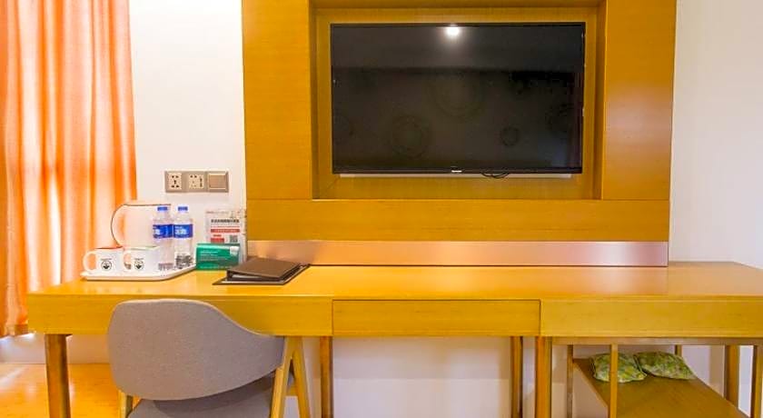 GreenTree Inn Suzhou Tai Lake Xukou Town Government Express Hotel