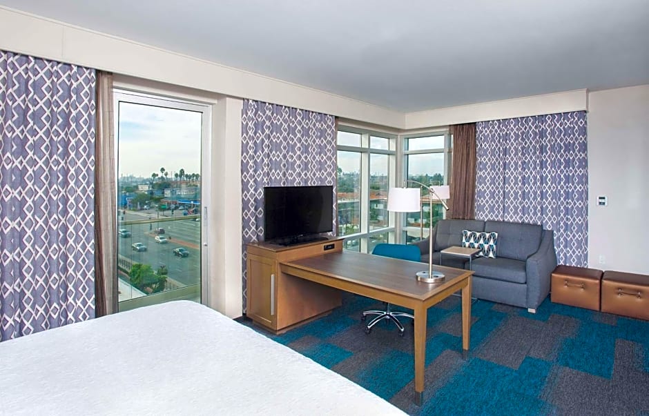 Hampton Inn By Hilton & Suites LAX El Segundo