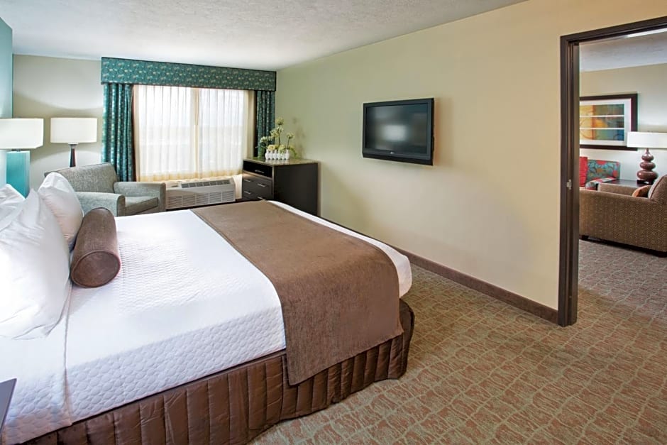Crowne Plaza Anchorage-Midtown, an IHG Hotel