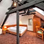 Hotel Ahl Meerkatzen Koln