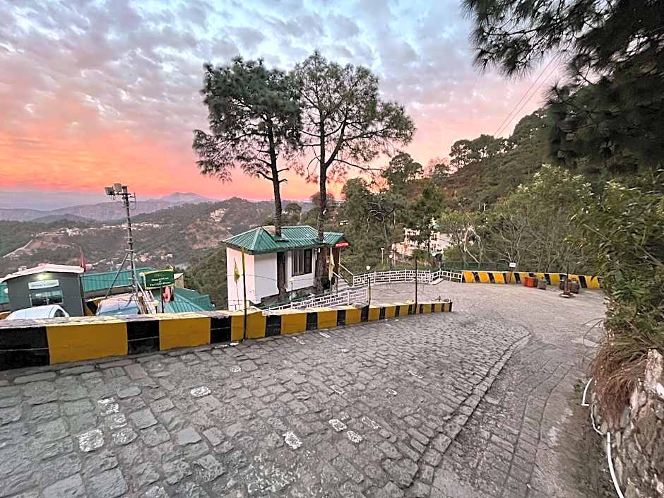 Kasauli Exotica Hotel