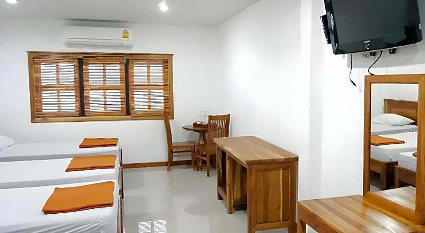 Thongphaphum Place
