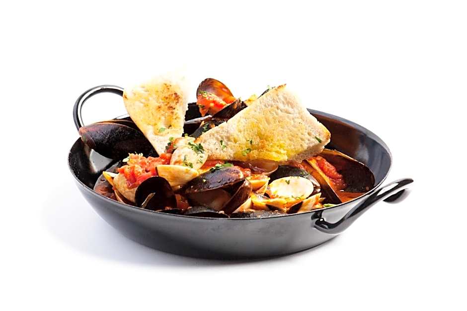 Lipa, Hotel & Bistro