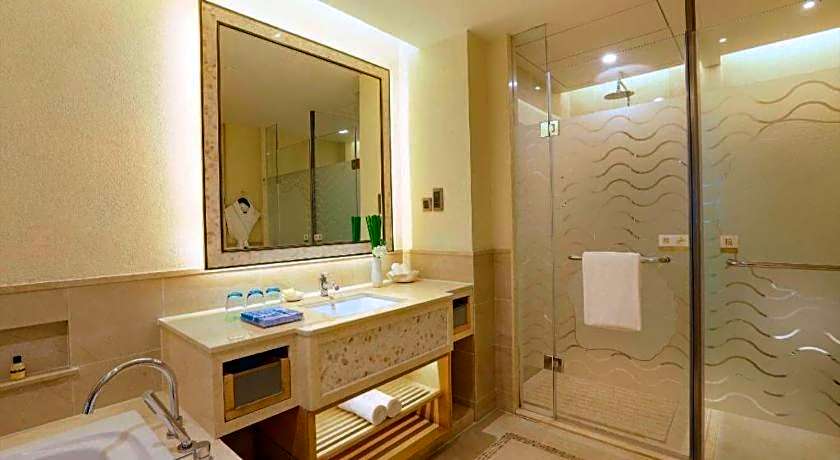 Chimelong Hengqin Bay Hotel