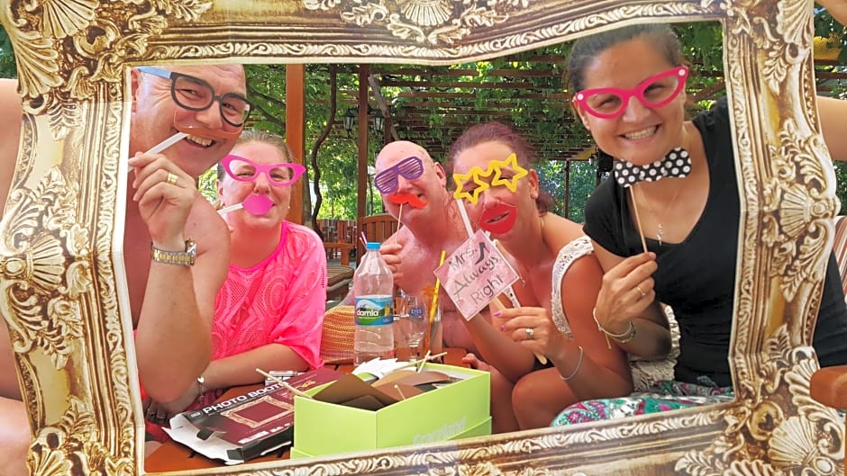 Gokcen Hotel & Apartments