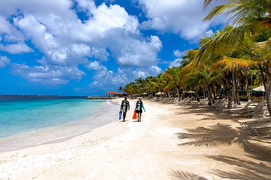 Harbour Village Beach Club