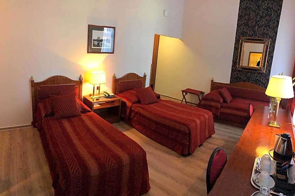 Ariston & Ariston Patio Hotel
