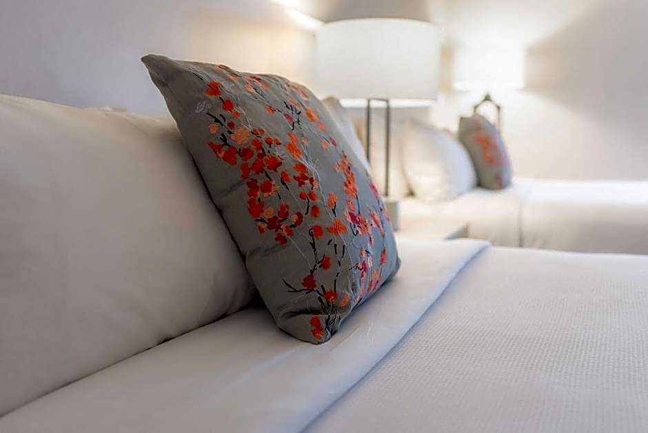 Les Suites Hotel Ottawa