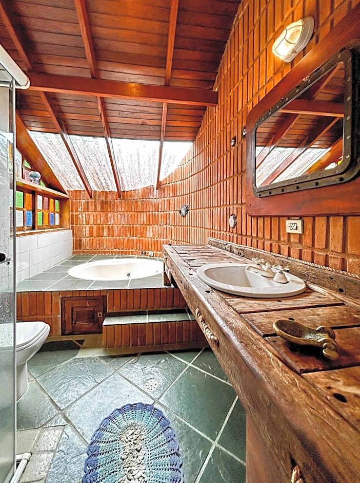 Casa a 180m da Praia do Toque Toque Pequeno SP