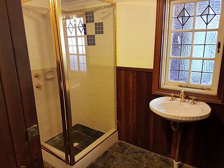 Bridgefield Guest House