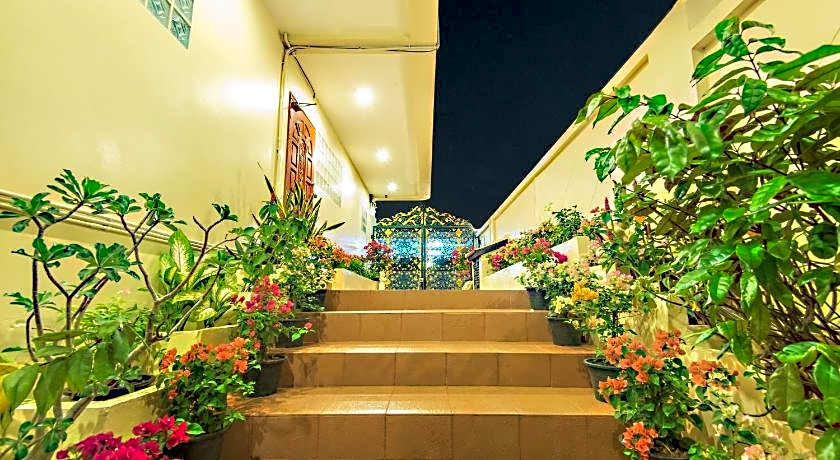 Butterfly Garden Boutique Residences