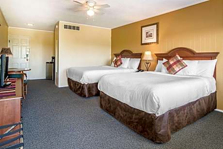 Queen Room with Two Queen Beds