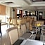 The Pinnacle Hotel and Suites