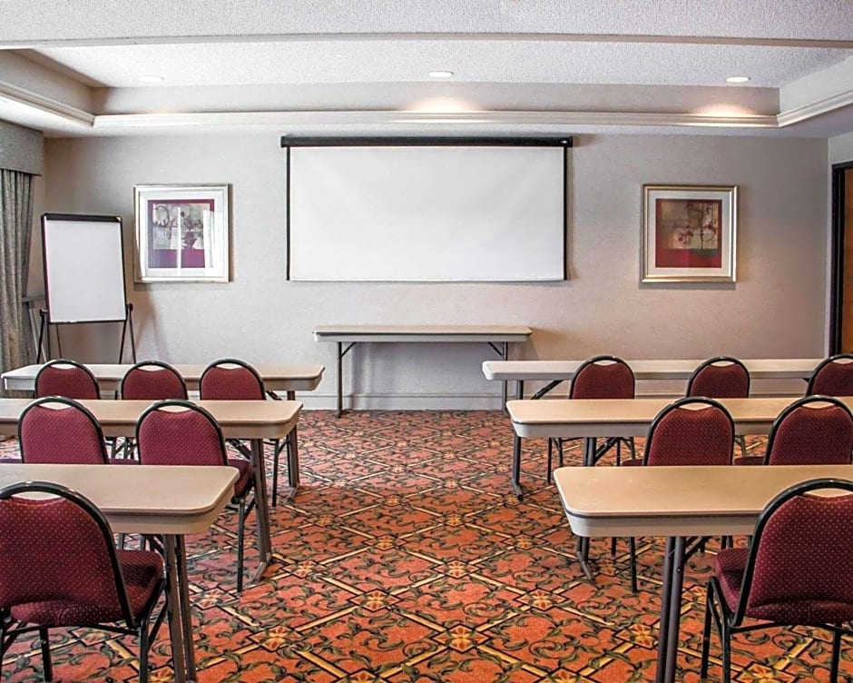 Comfort Suites Mcalester