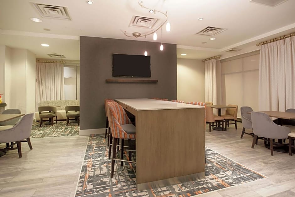 Hampton Inn By Hilton & Suites Denver-Downtown, Co