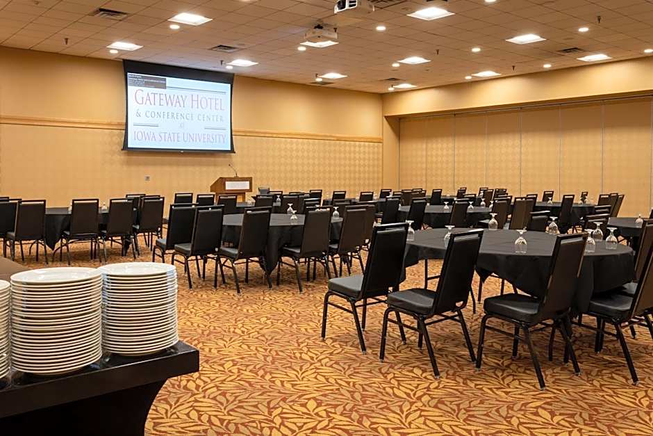 Gateway Hotel And Conference Center