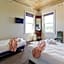 Deloraine Hotel