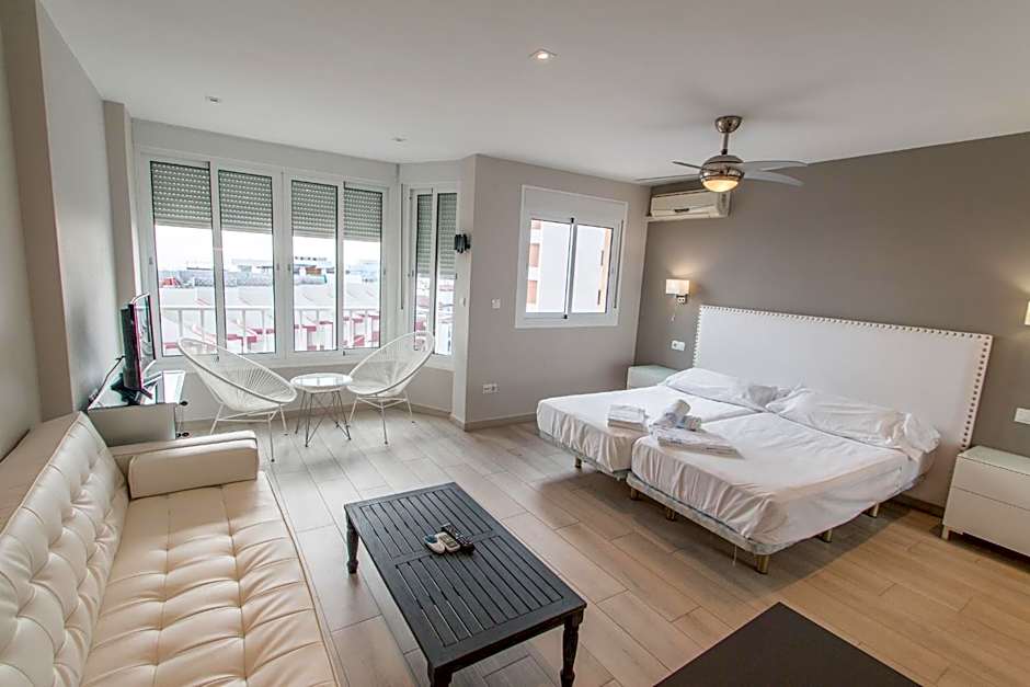 Palm Beach Club Apartamentos Carihuela