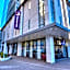 Premier Inn Cardiff City Centre (Queen Street)