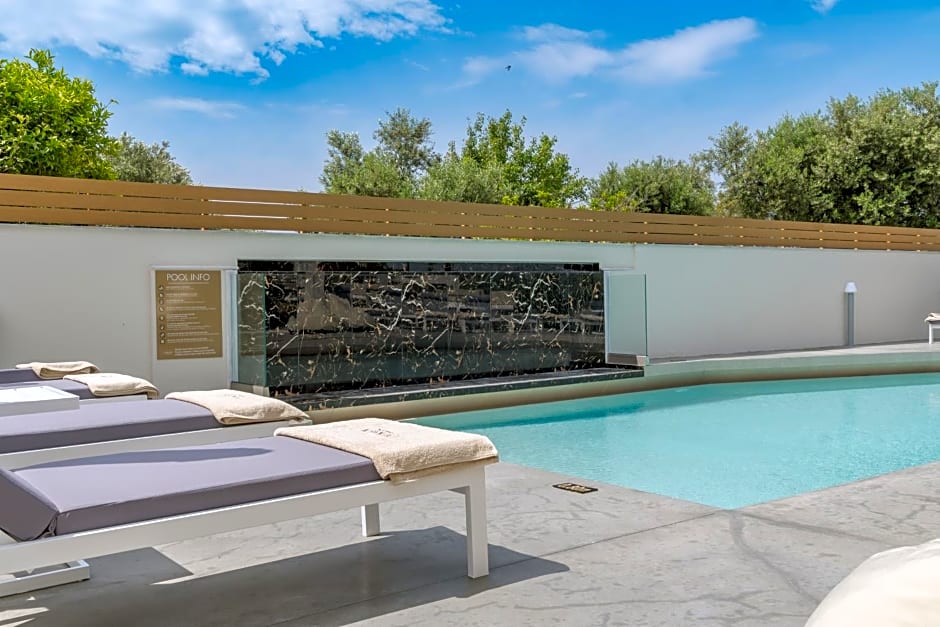 Nikon Boutique Hotel