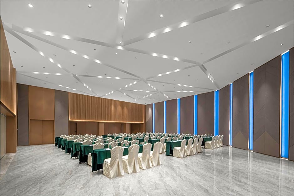 Holiday Inn Express Nanchang Bayi Square By IHG