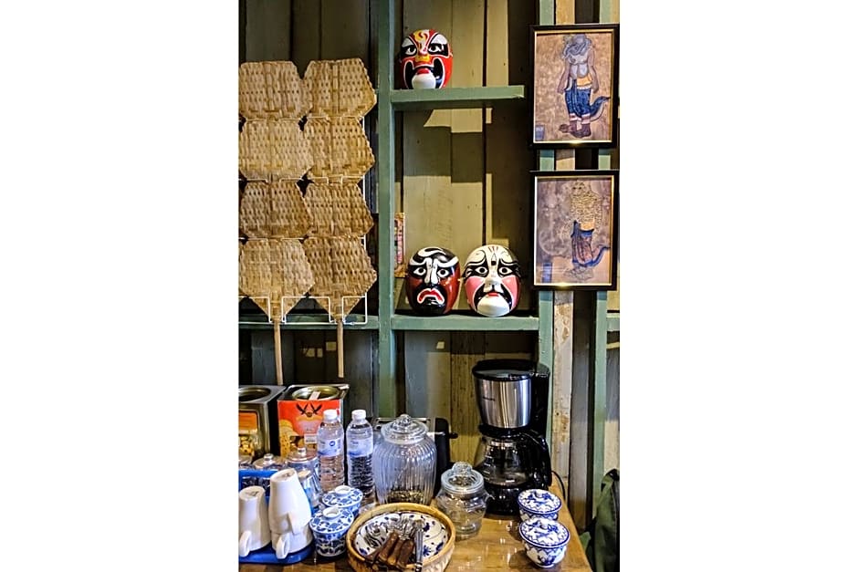 Live Local Cafe and Hotel 420 Cannabis Friendly