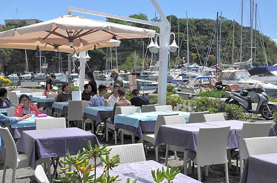Hotel Ristorante Crescenzo