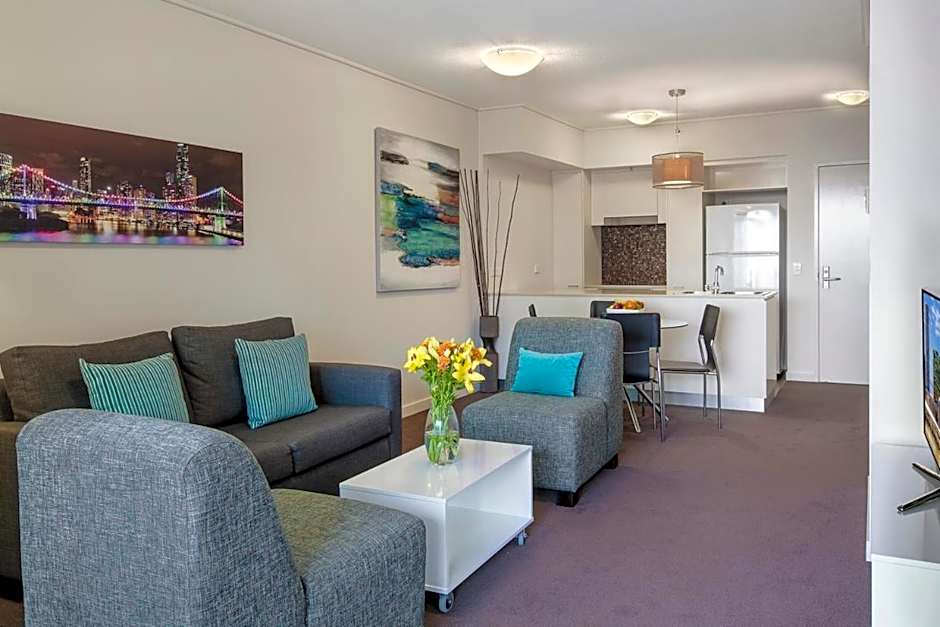 Evolution Apartments