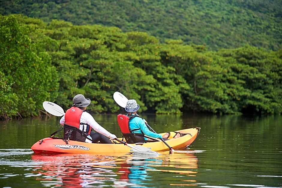 Iriomotejima-Jungle Hotel Painumaya