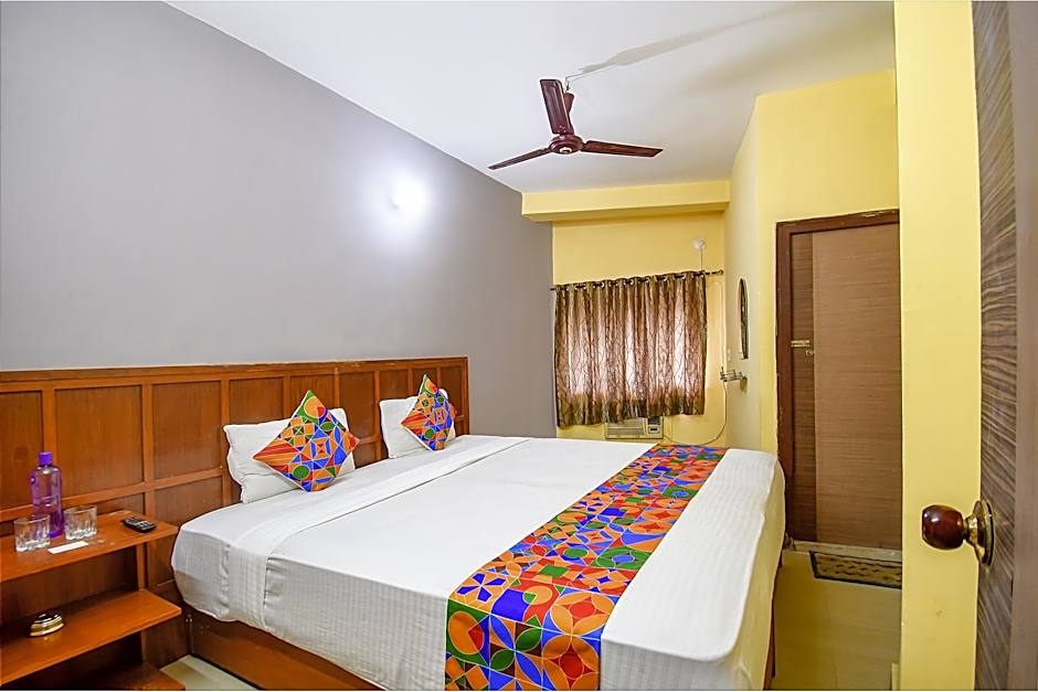 Capital O 85950 Indigo Inn – Calcutta, LA