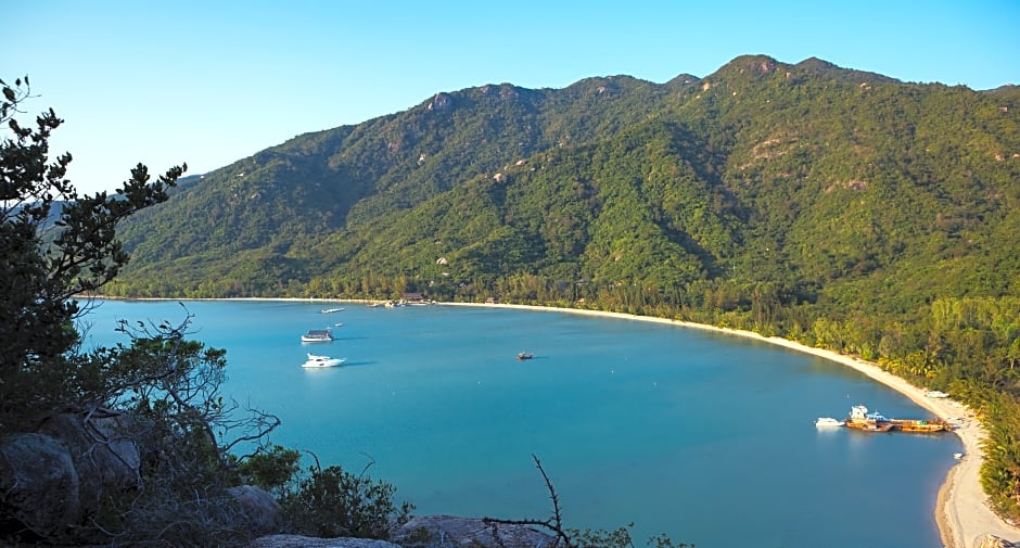 LAlya Ninh Van Bay
