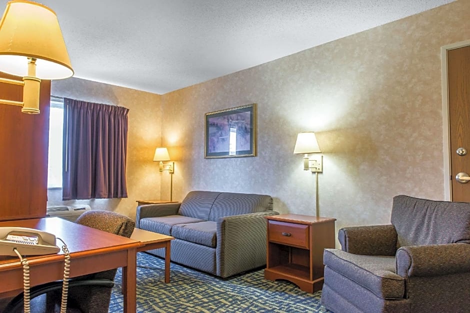 Quality Inn & Suites Titusville