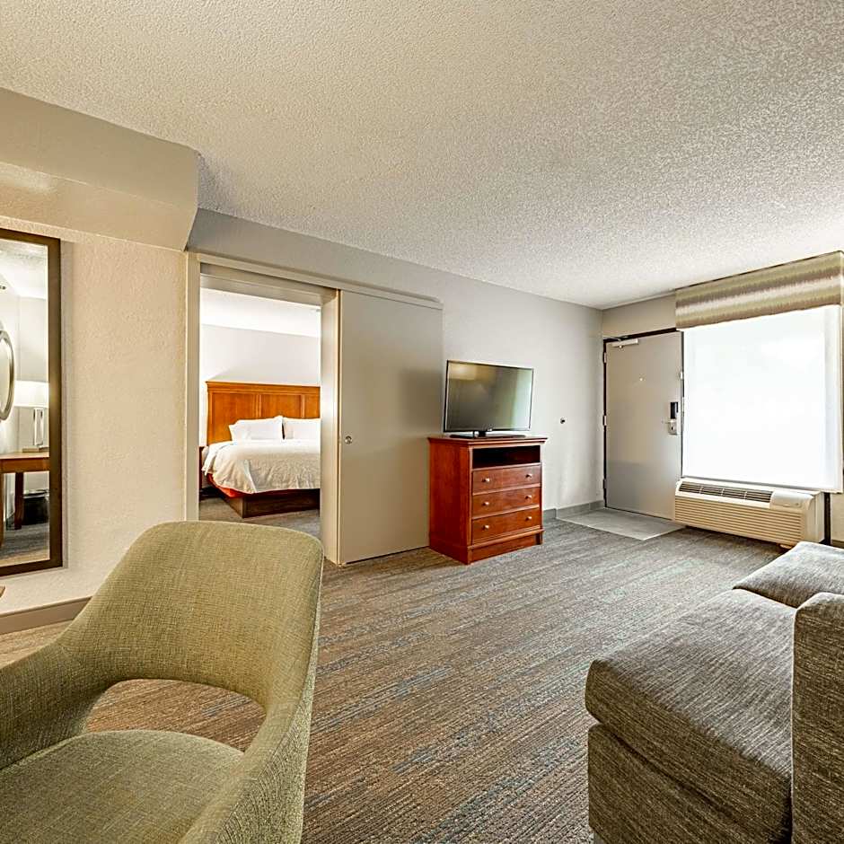 Hampton Inn By Hilton Gainesville
