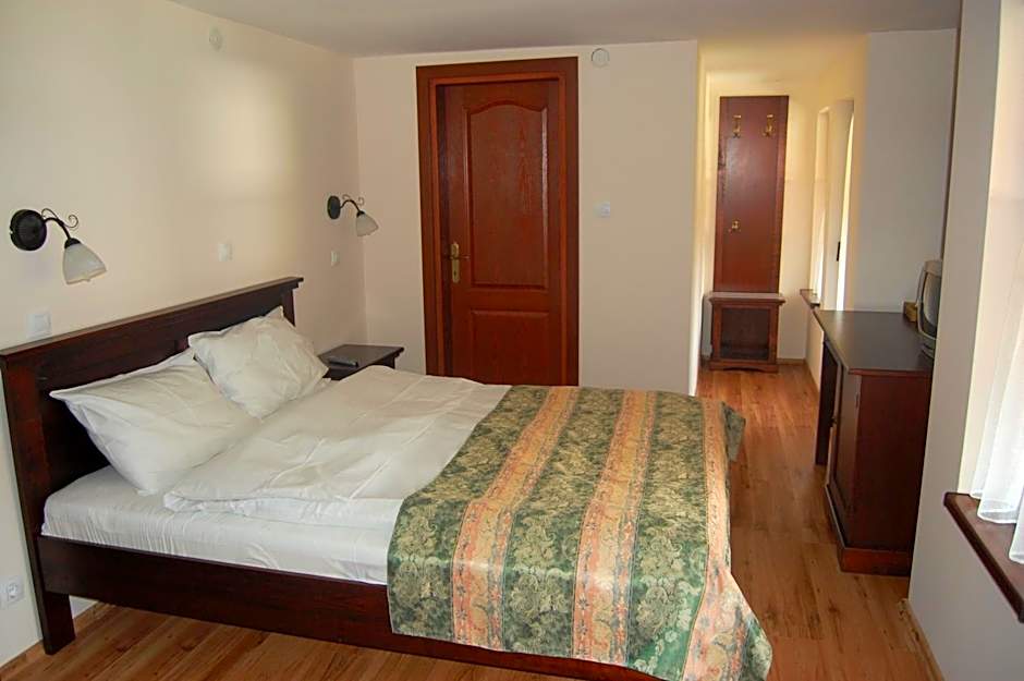 Complexul Turistic Cheile Butii