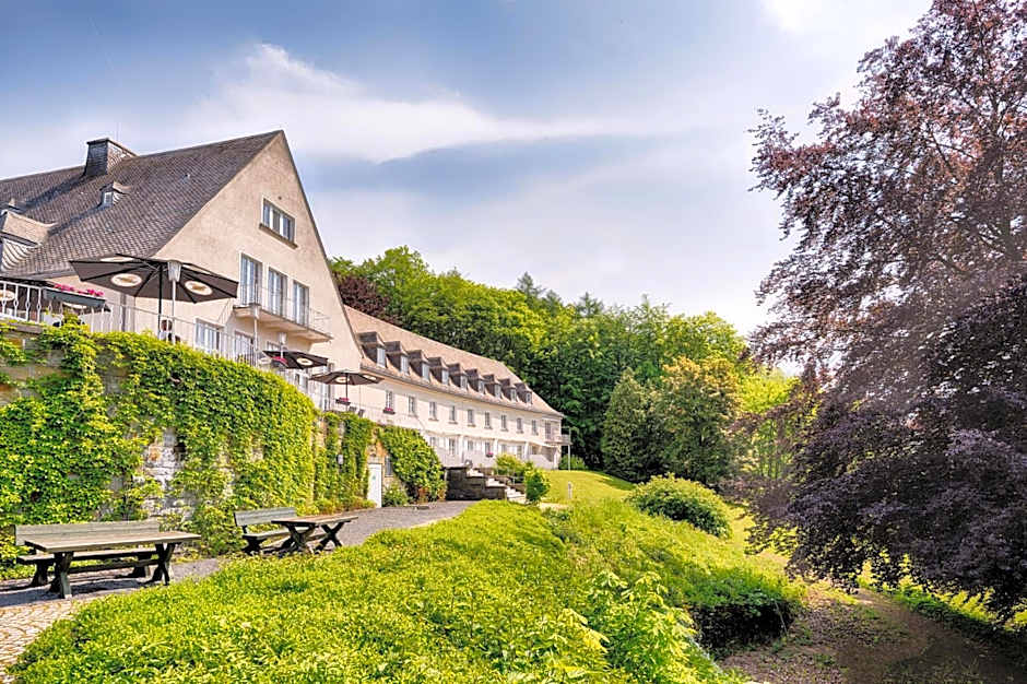 Welcome Hotel Meschede Hennesee
