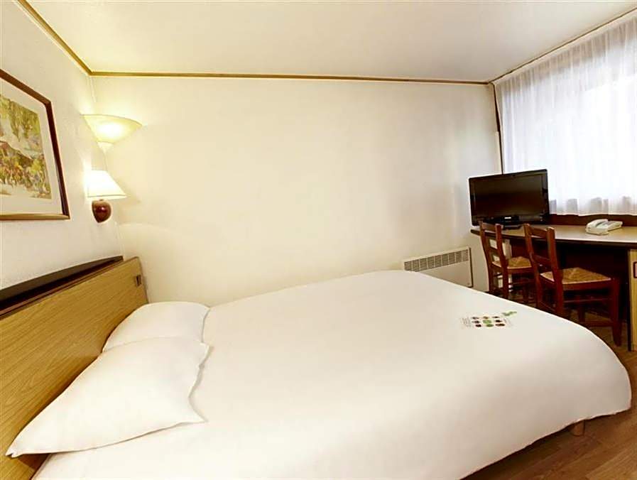 B&B HOTEL Avignon Sud Parc des Expositions