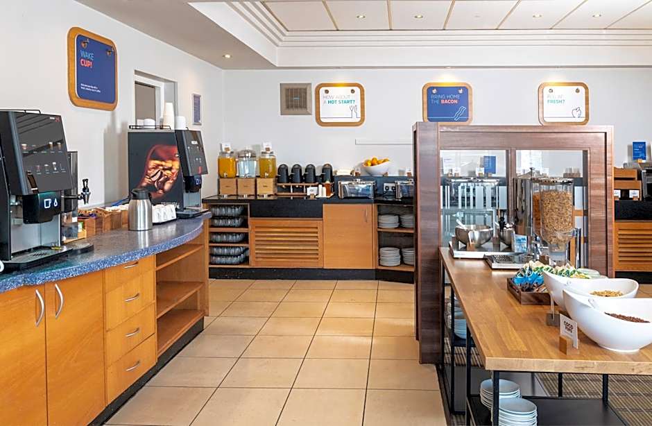 Holiday Inn Express London Chingford By IHG