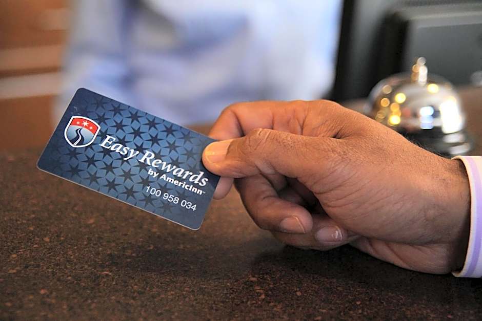 AmericInn by Wyndham Omaha